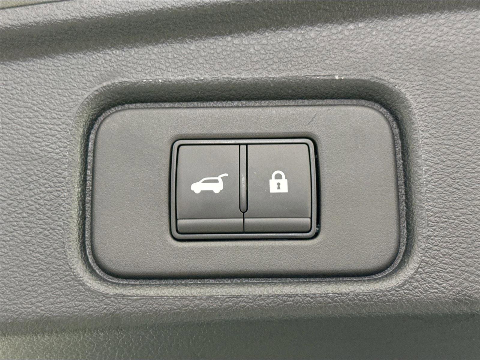 Used 2025 Nissan Pathfinder SL w/ SL Premium Package FWD image 38