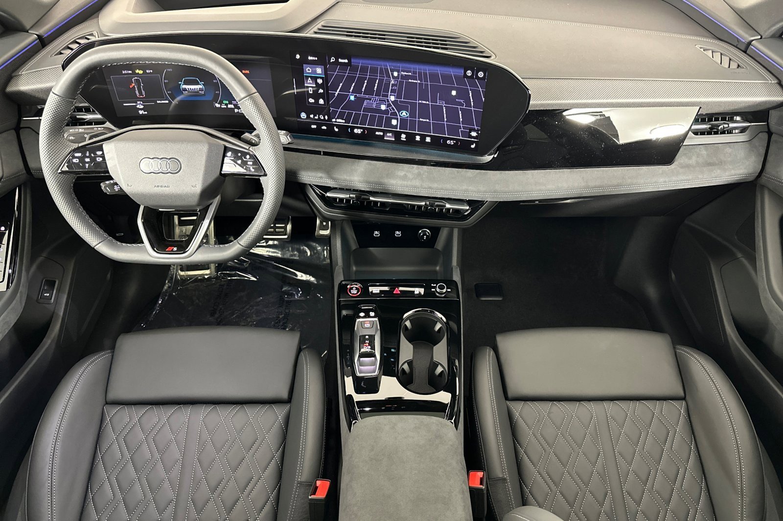 New 2025 Audi SQ6 e-tron Premium Plus AWD/4WD image 12