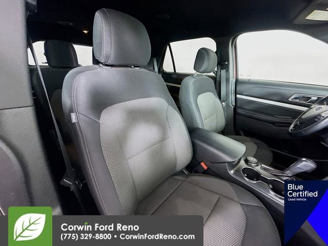 Certified 2017 Ford Explorer XLT w/ Equipment Group 201A image 30