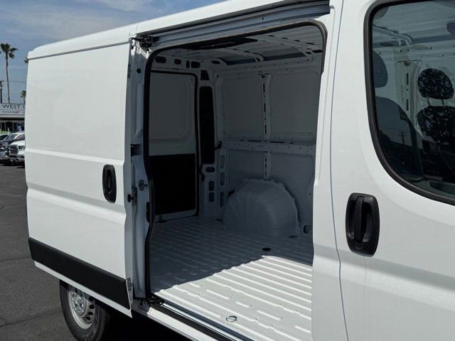 New 2025 RAM ProMaster 1500 w/ Convenience Group image 12