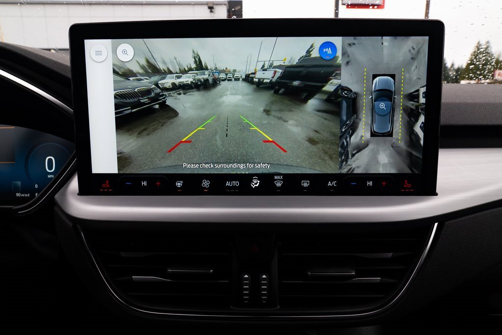 Used 2024 Ford Escape Platinum image 15