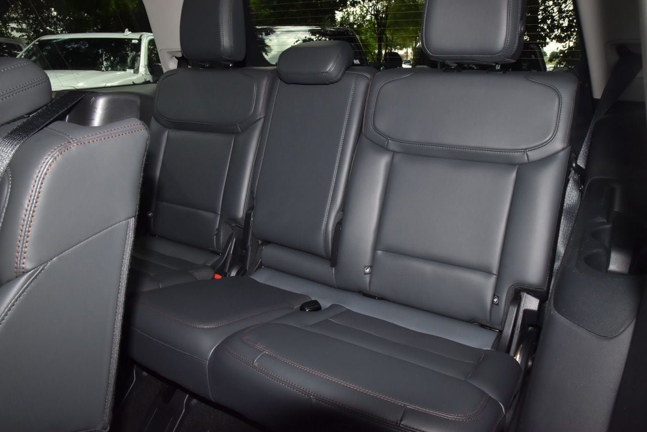 Certified 2025 Ford Expedition Active AWD/4WD image 15