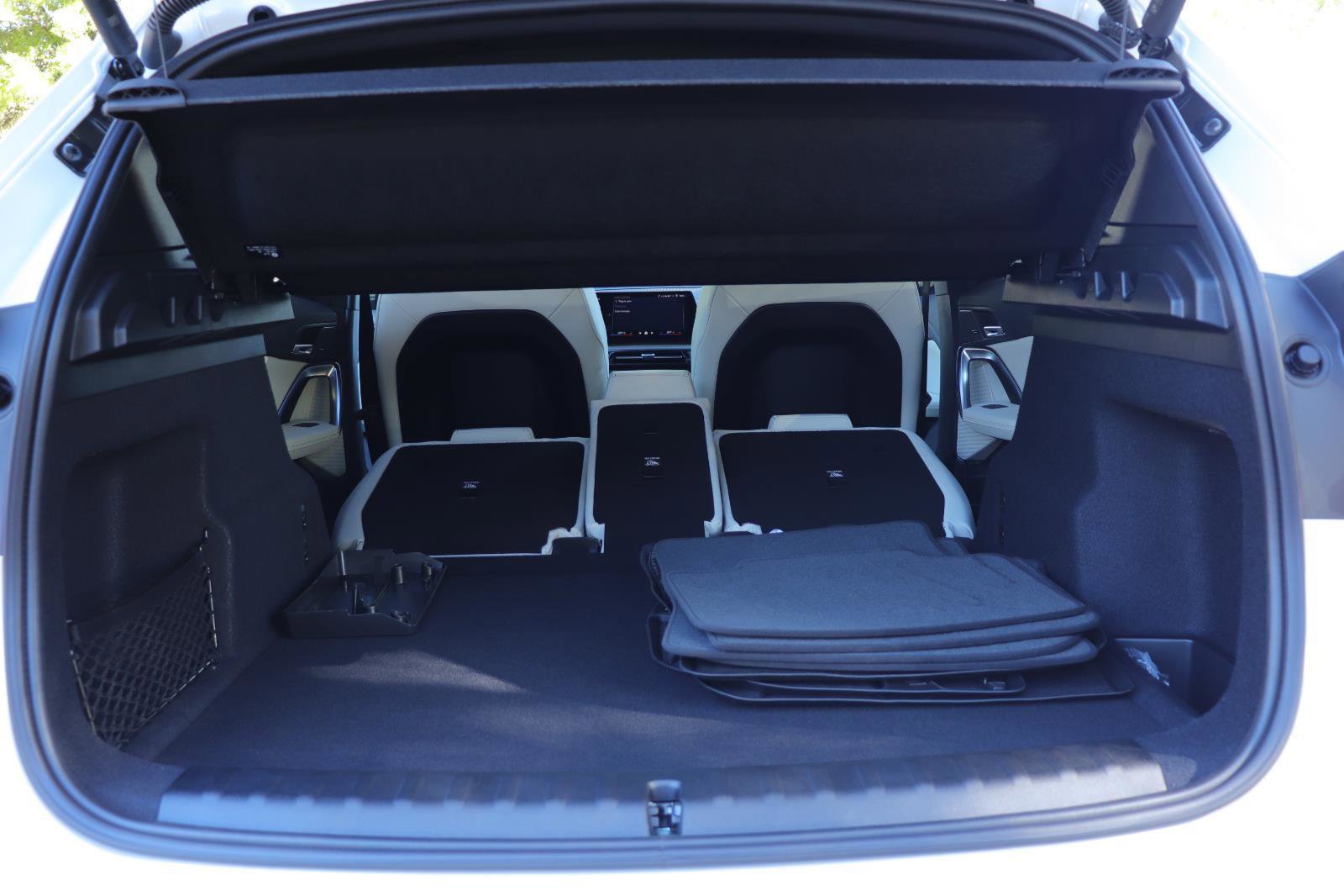 Used 2026 BMW X1 xDrive28i w/ Technology Package image 16