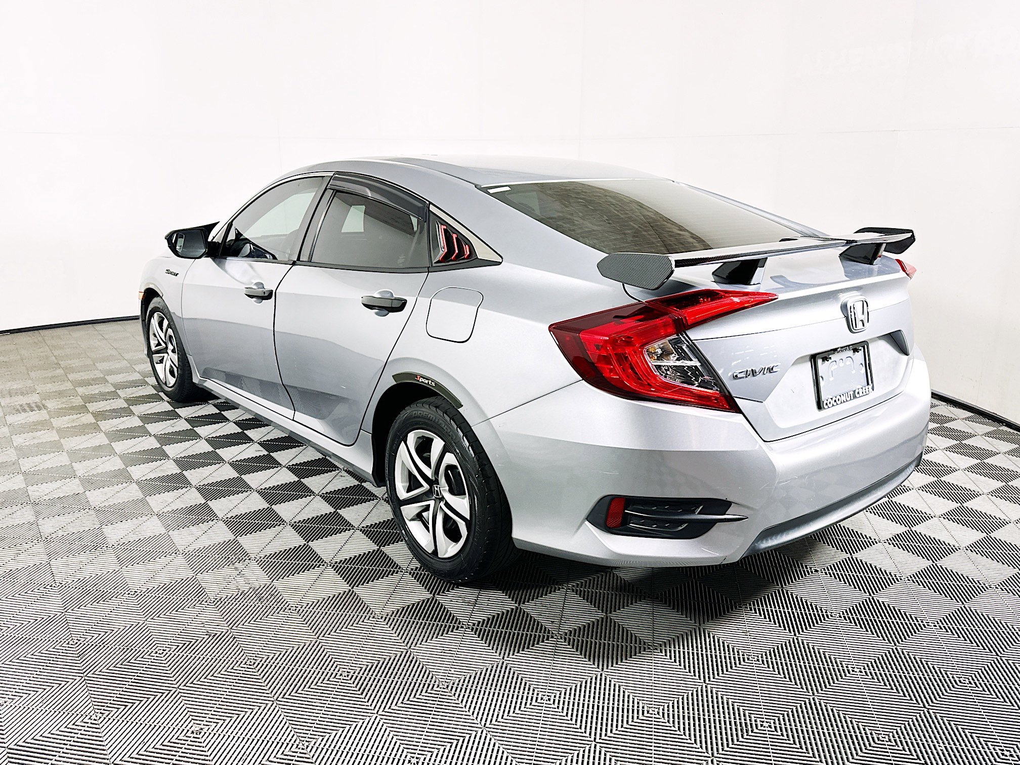 Used 2016 Honda Civic LX image 5