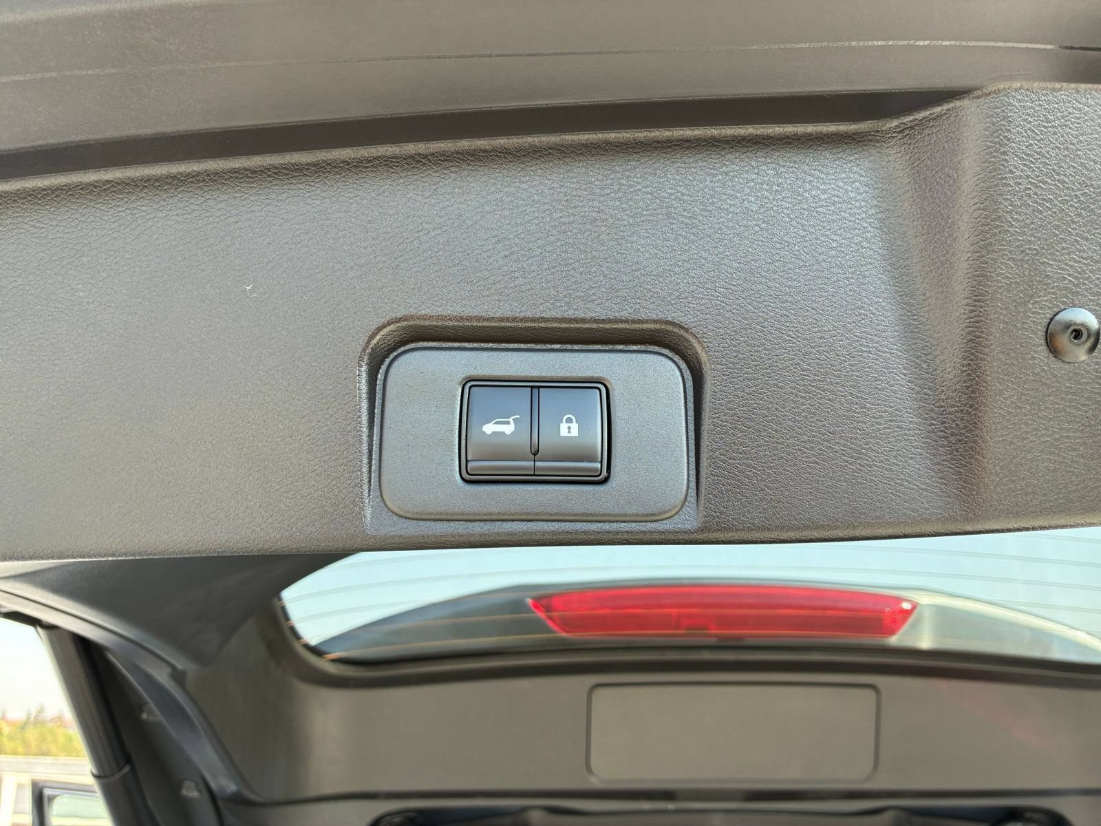 Used 2026 Nissan Rogue SV AWD/4WD image 22