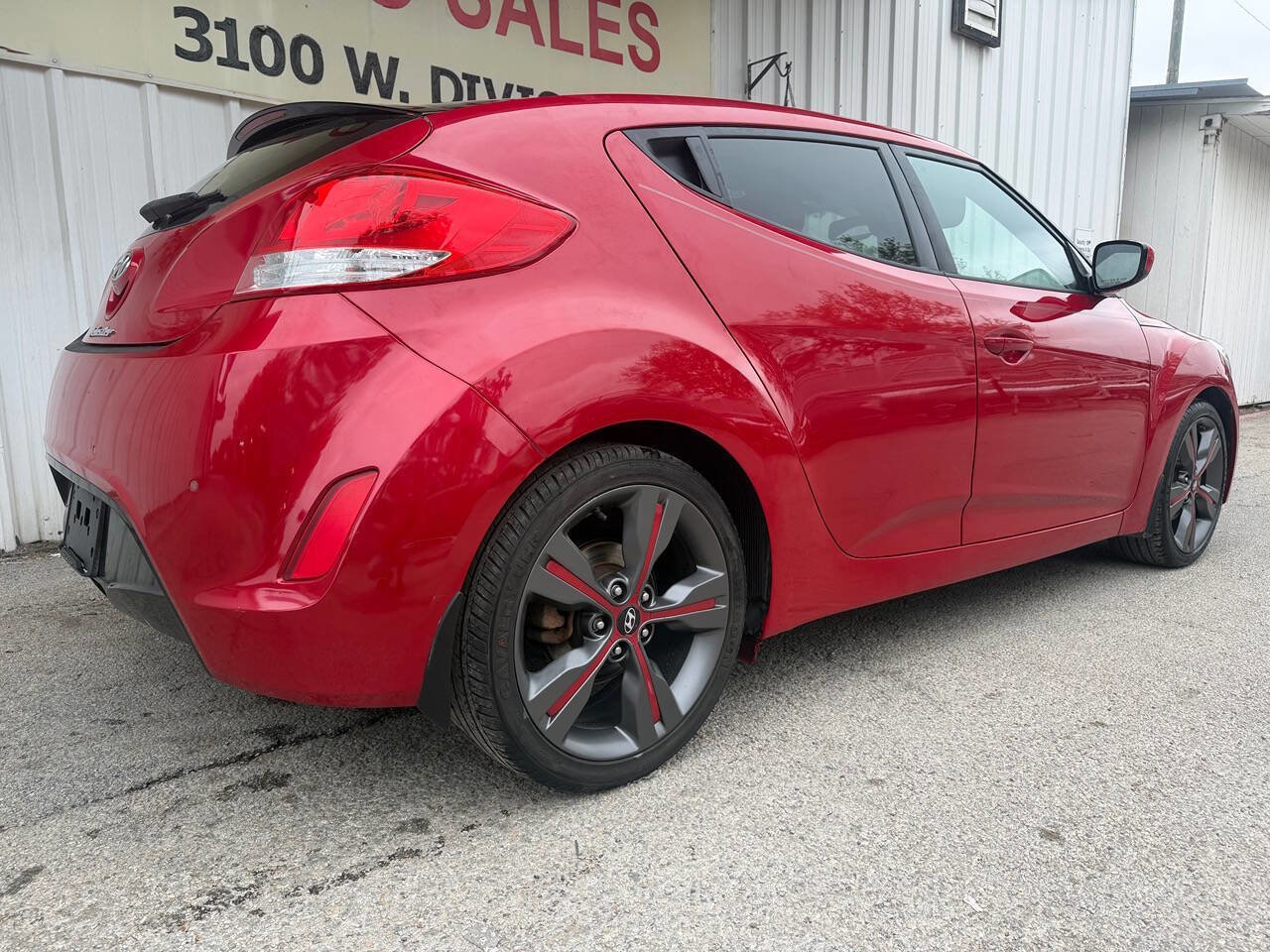 Used 2016 Hyundai Veloster w/ Option Group 03 image 7