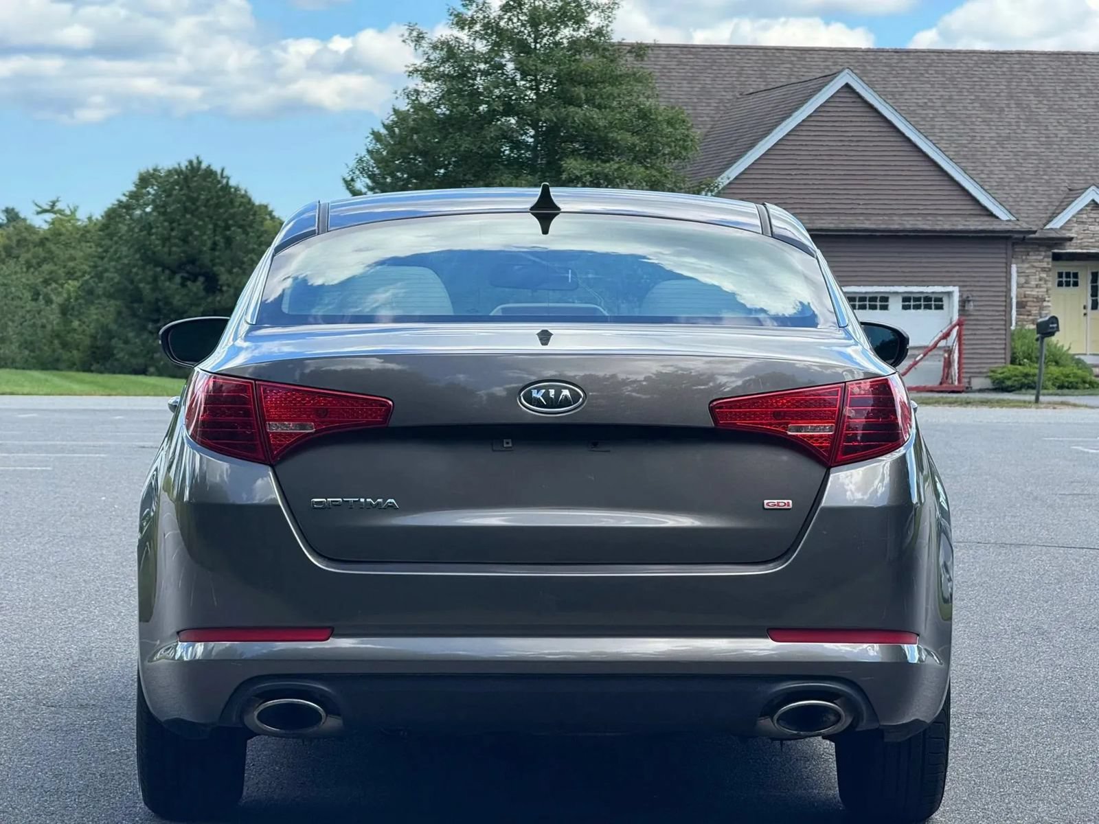 Used 2012 Kia Optima LX FWD image 7