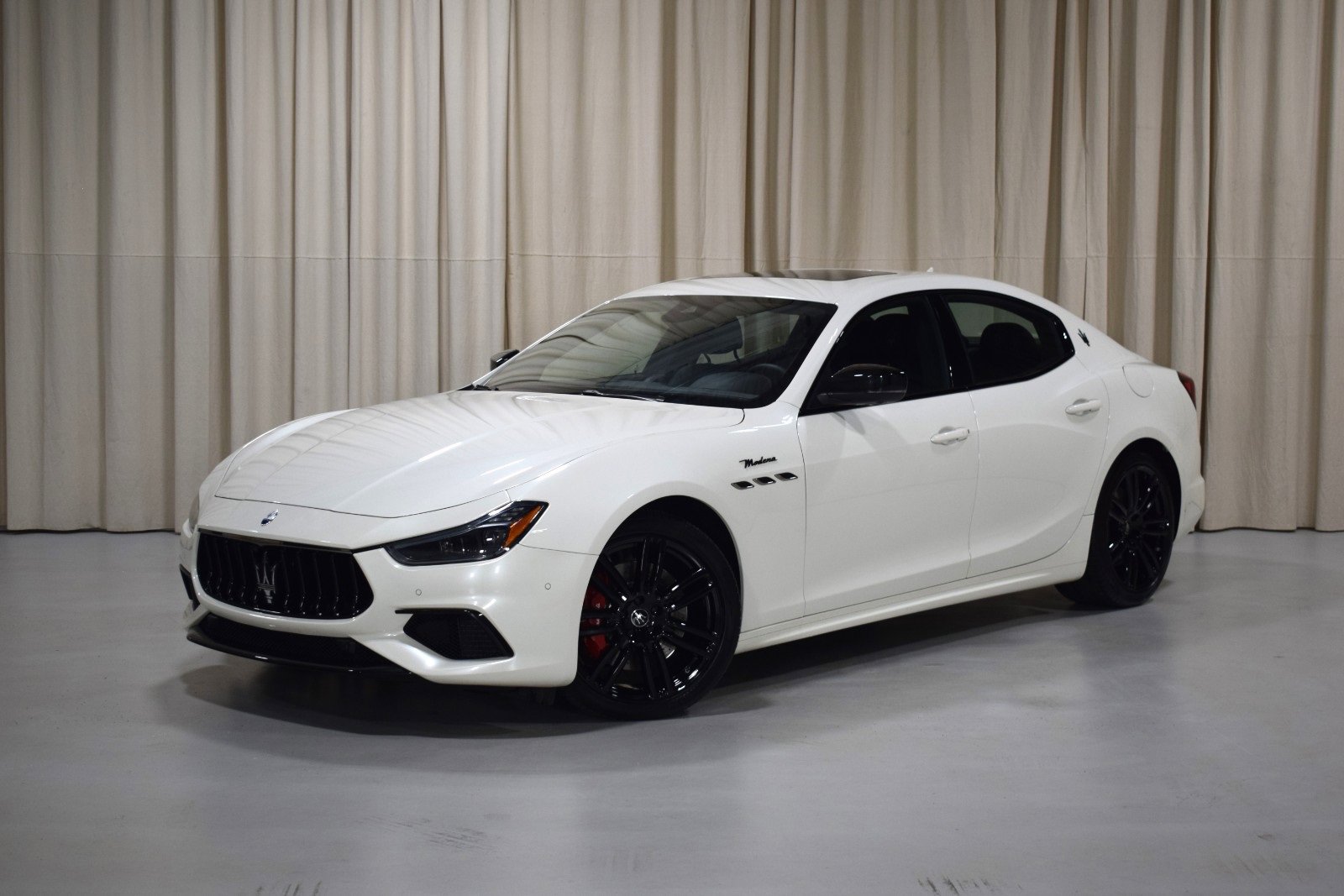 Certified 2022 Maserati Ghibli Modena Q4