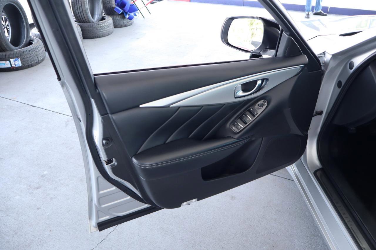 Used 2020 INFINITI Q50 Luxe RWD image 12