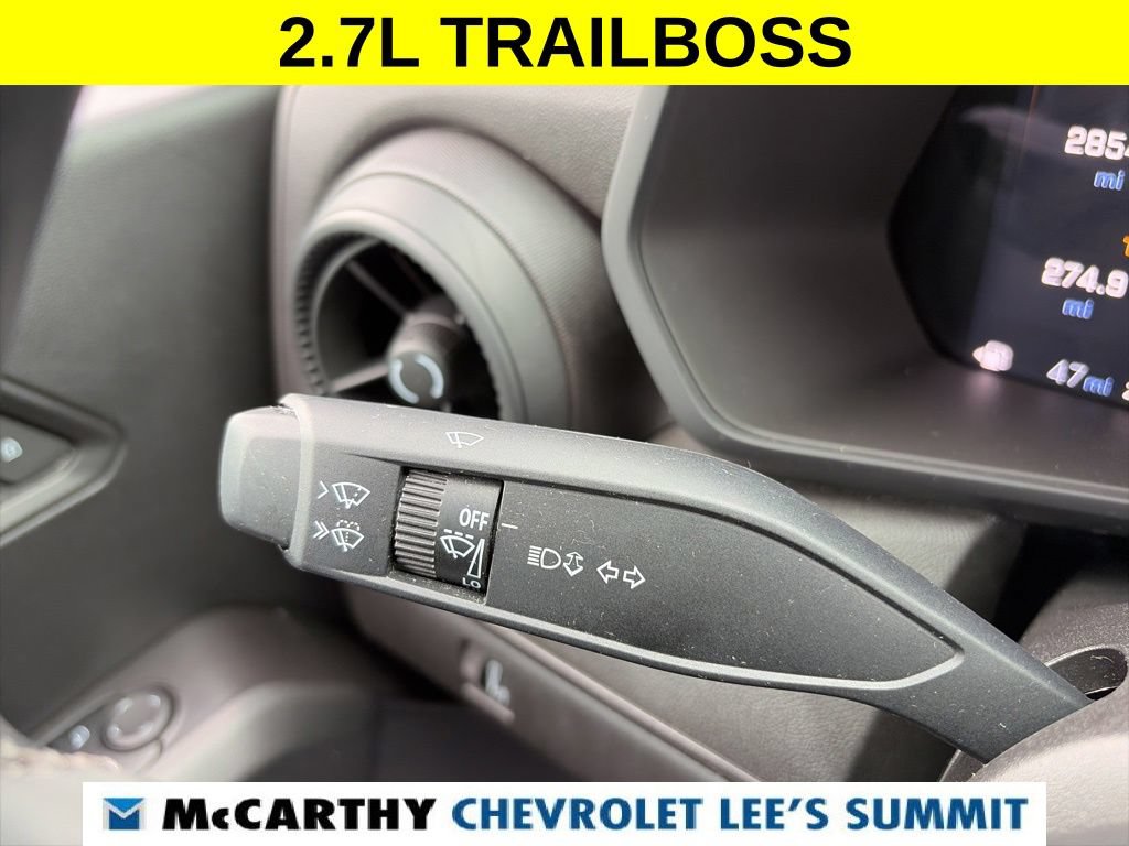Used 2025 Chevrolet Colorado Trail Boss AWD/4WD image 27