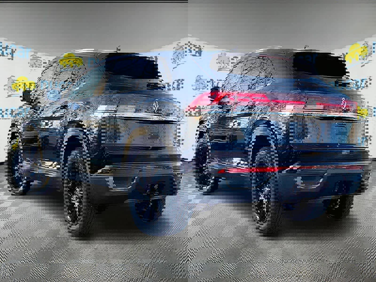 New 2026 Volkswagen Atlas Cross Sport SE image 5