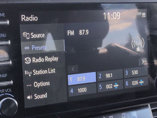 Certified 2022 Toyota Sienna Platinum image 22