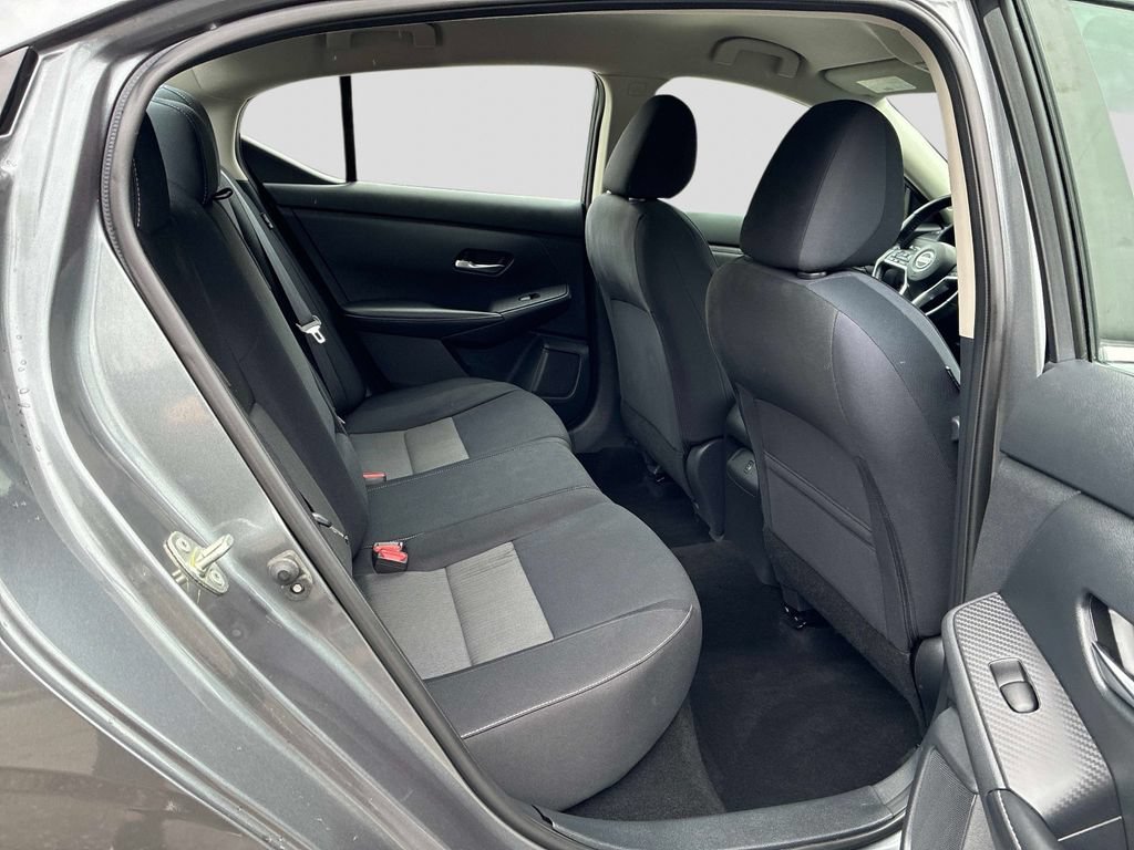 Used 2021 Nissan Sentra SV FWD image 11