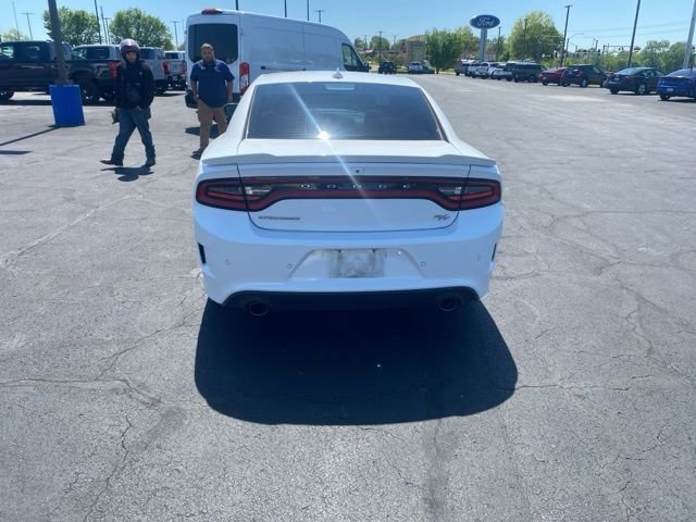 Used 2022 Dodge Charger R/T w/ Plus Group RWD image 4