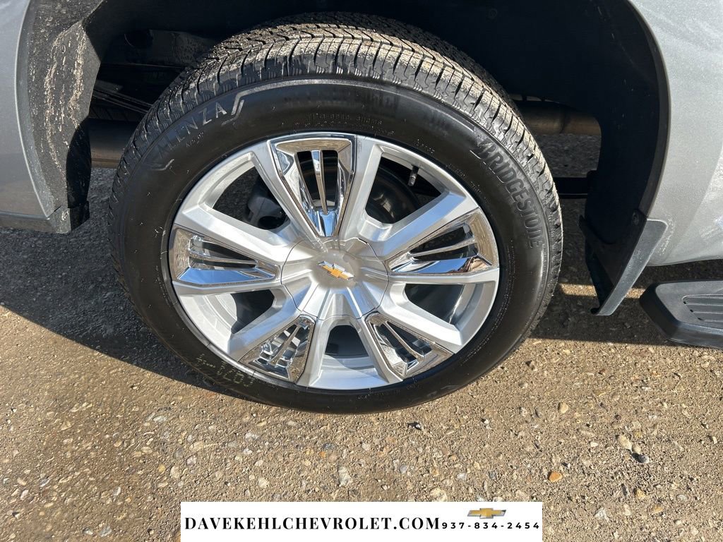 Used 2023 Chevrolet Silverado 1500 High Country w/ Technology Package image 42