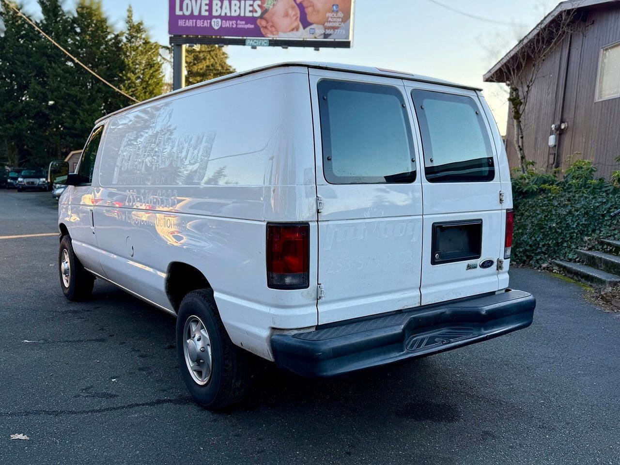 Used 2011 Ford E-250 and Econoline 250 w/ PWR Group RWD image 4