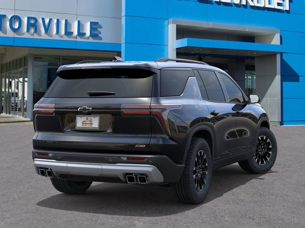 New 2025 Chevrolet Traverse Z71 w/ Enhanced Driving Package image 4