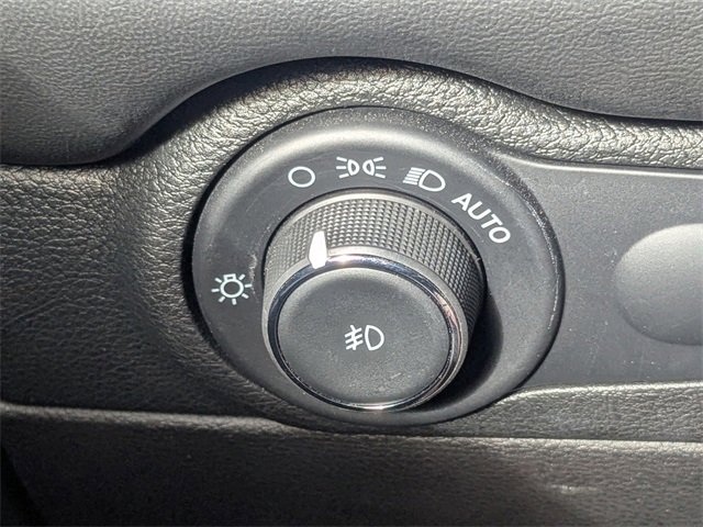 Used 2023 Dodge Durango GT image 27