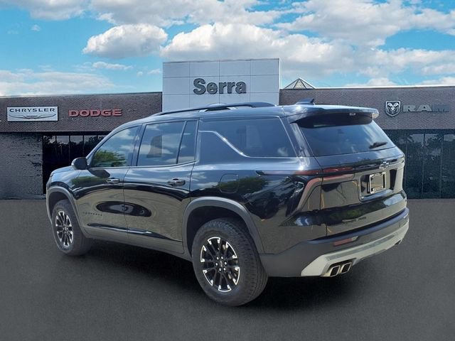 Used 2024 Chevrolet Traverse Z71 w/ Enhanced Driving Package AWD/4WD image 5