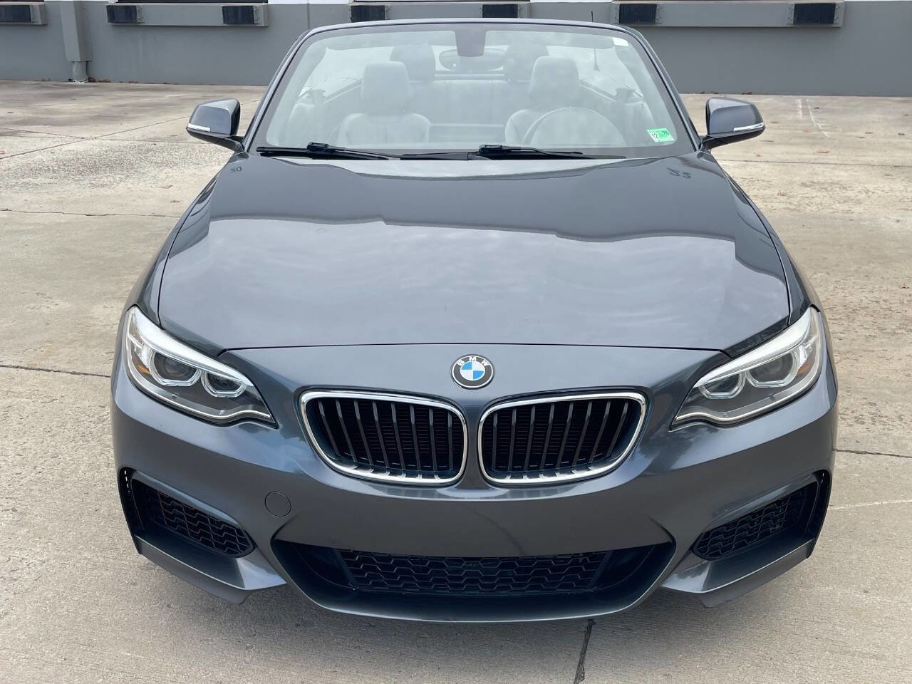 Used 2016 BMW M235i Convertible w/ Technology Package image 8