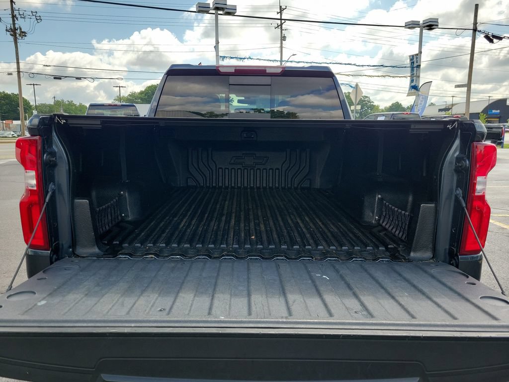 Used 2021 Chevrolet Silverado 1500 LT Trail Boss w/ Convenience Package II AWD/4WD image 11