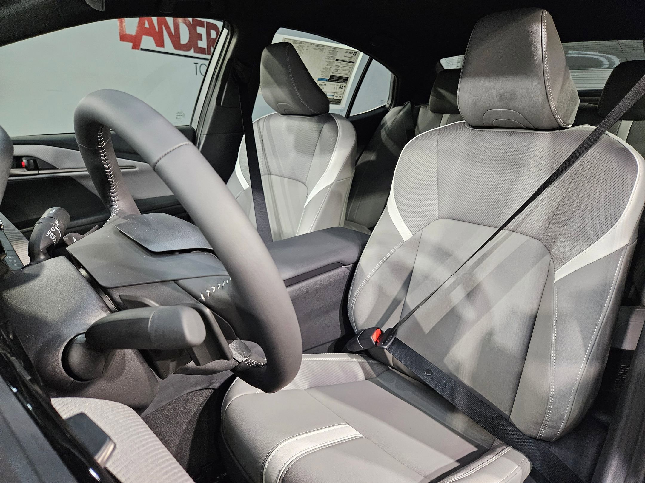 New 2026 Toyota Camry SE image 12