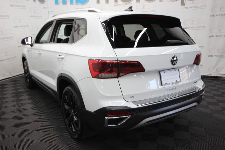 Used 2022 Volkswagen Taos SE image 4
