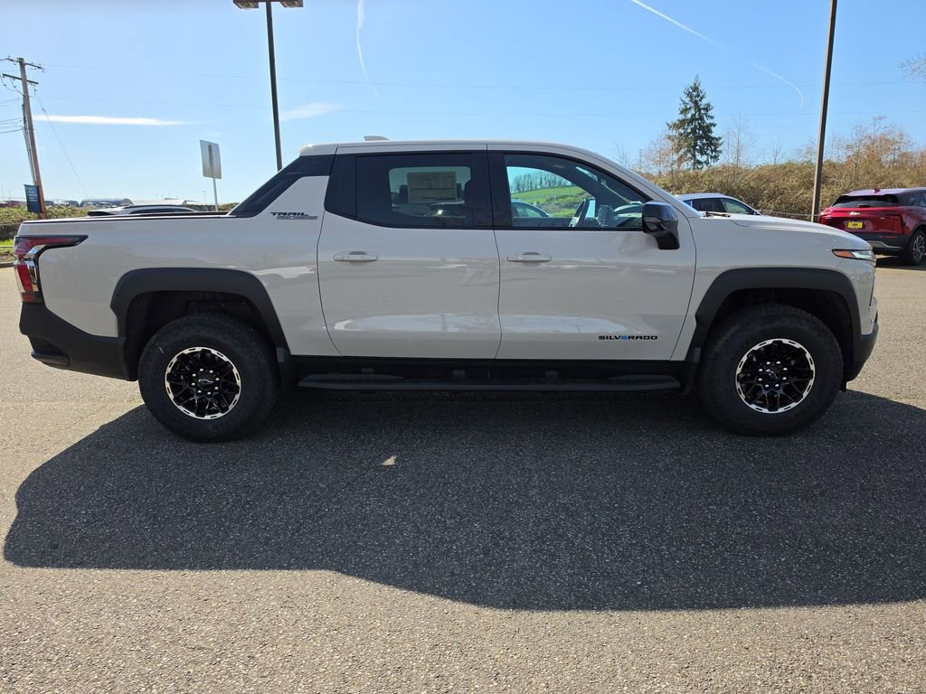 New 2026 Chevrolet Silverado EV Trail Boss w/ Premium Package image 7