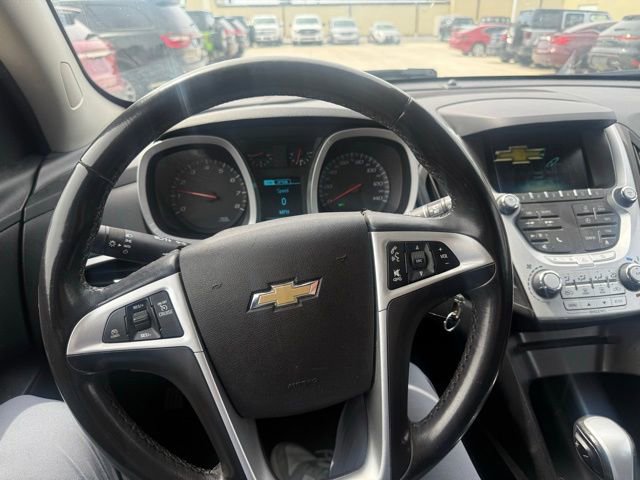 Used 2015 Chevrolet Equinox LT w/ Driver Convenience Package image 16