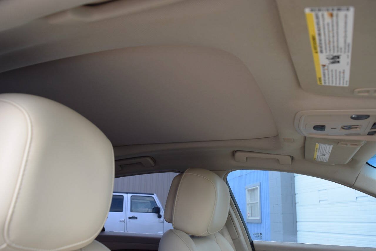 Used 2014 Cadillac CTS Luxury RWD image 35