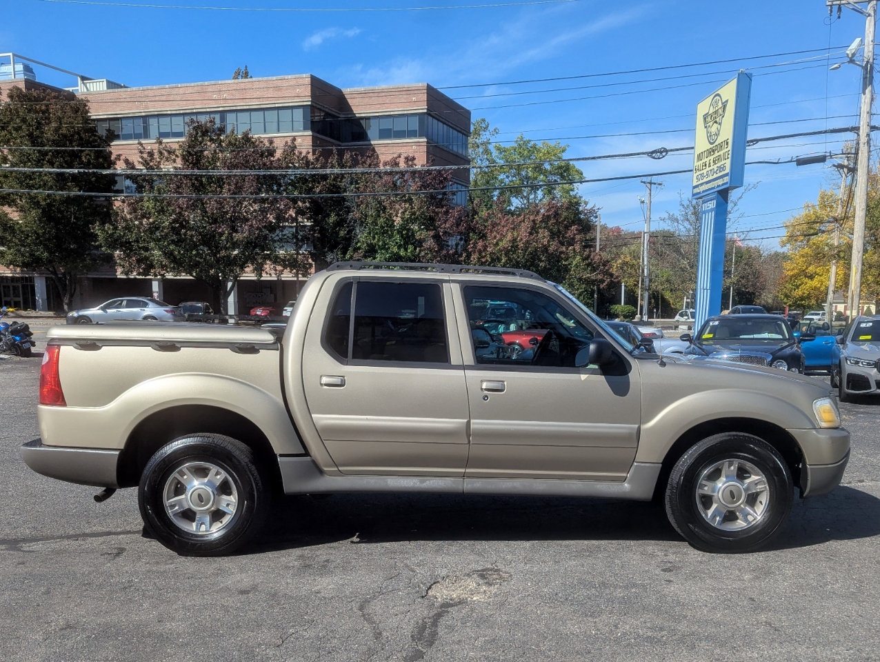 Used 2003 Ford Explorer Sport Trac XLT image 6