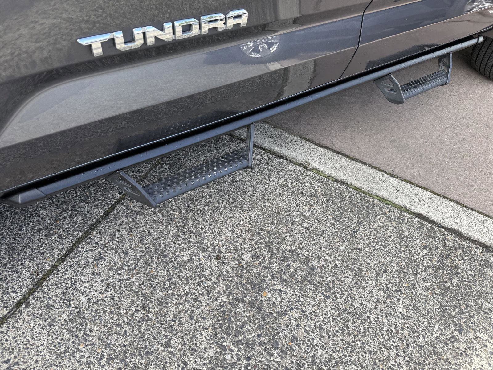 Used 2024 Toyota Tundra SR5 AWD/4WD image 9