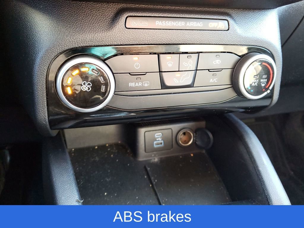 Used 2022 Ford Escape SE image 22