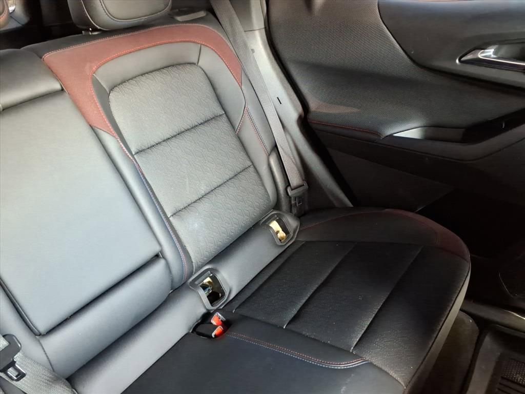 Used 2025 Chevrolet Equinox RS w/ LPO, Floor Liner Package image 18
