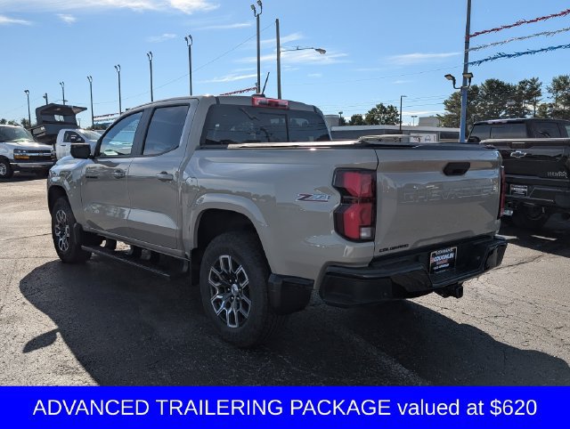 Used 2024 Chevrolet Colorado Z71 w/ Z71 Convenience Package 2 AWD/4WD image 6
