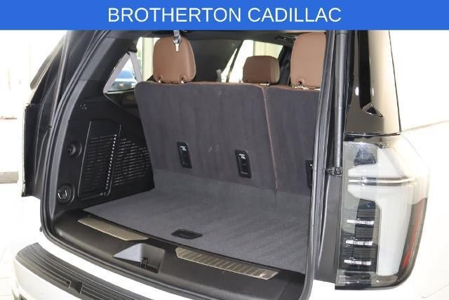Used 2025 Chevrolet Tahoe High Country AWD/4WD image 28