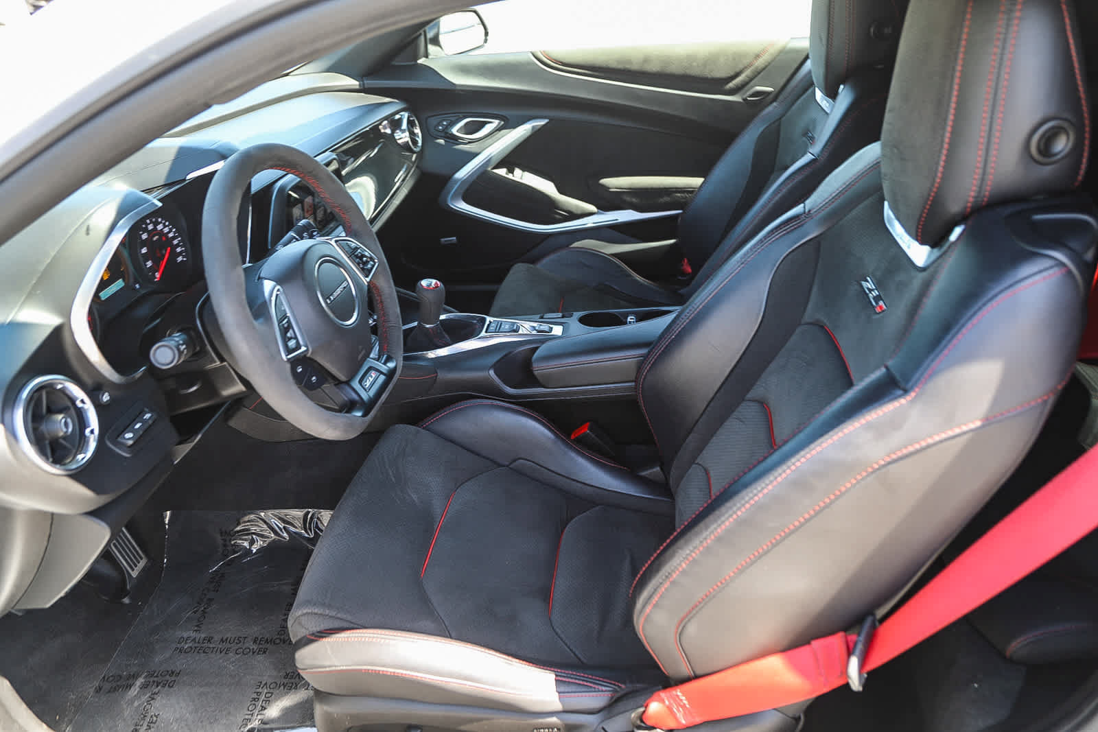 Used 2018 Chevrolet Camaro ZL1 RWD image 18