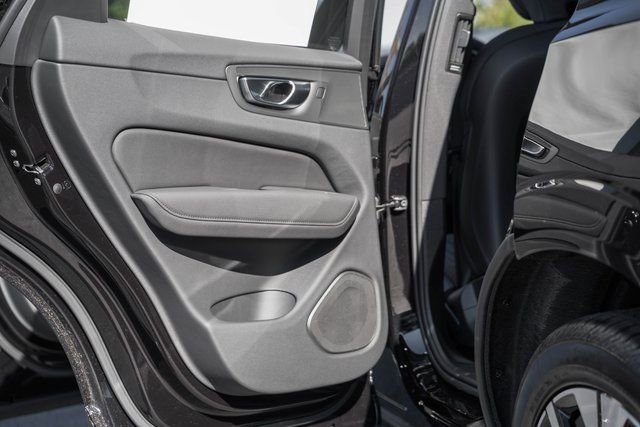 New 2026 Volvo XC60 B5 Plus w/ Protection Package Premier image 32