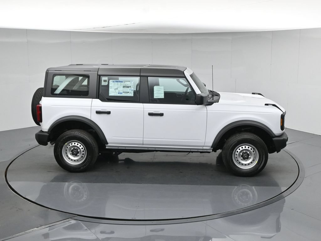 New 2026 Ford Bronco 4-Door AWD/4WD image 37