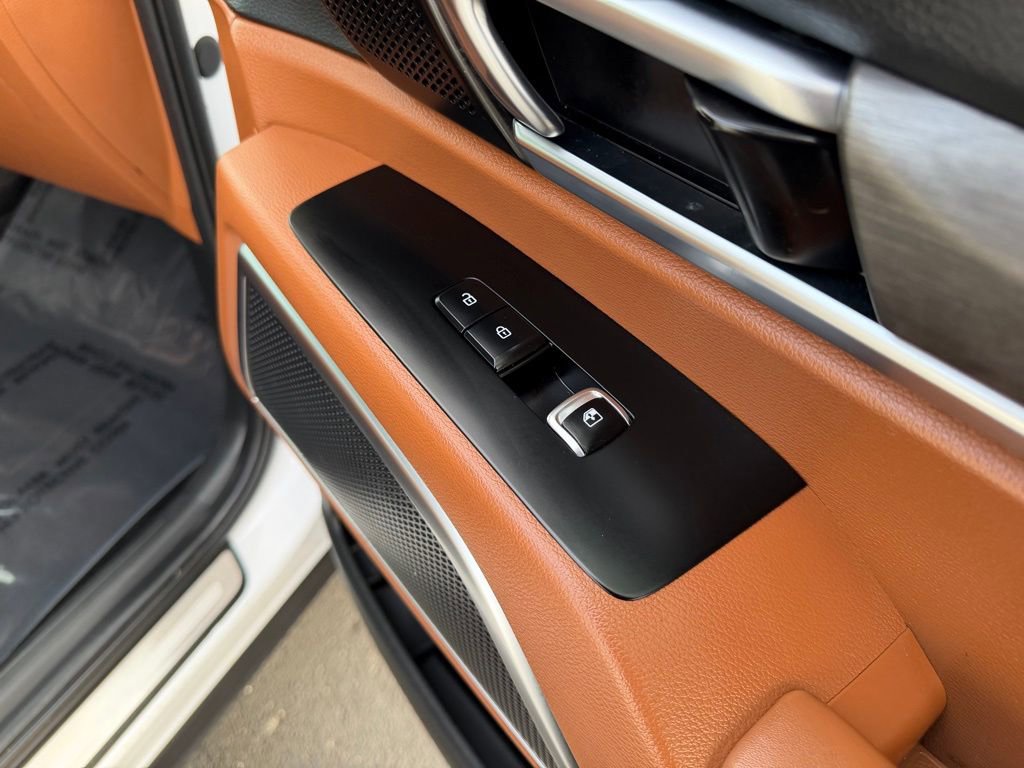 Used 2024 Kia Telluride SX Prestige X-Pro image 28