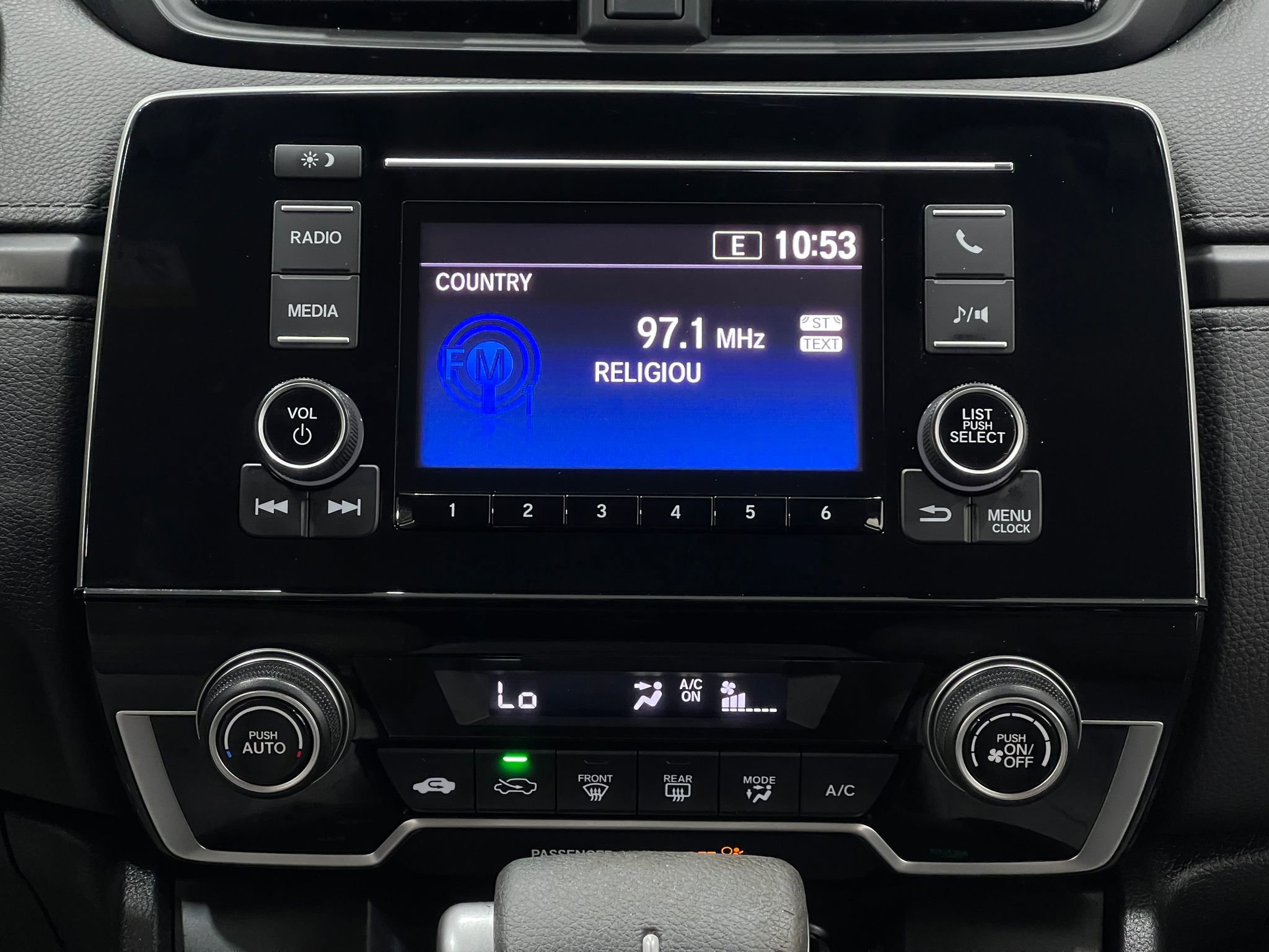 Used 2017 Honda CR-V LX image 21