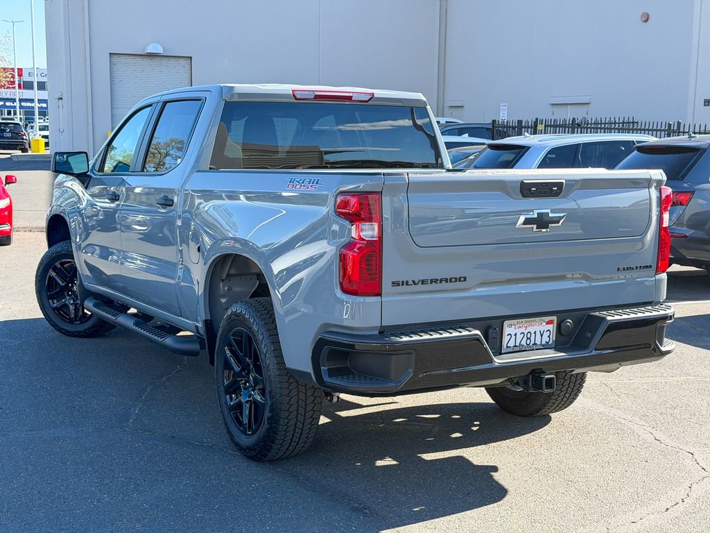 Used 2024 Chevrolet Silverado 1500 Custom Trail Boss w/ Turbomax Blackout Package image 15