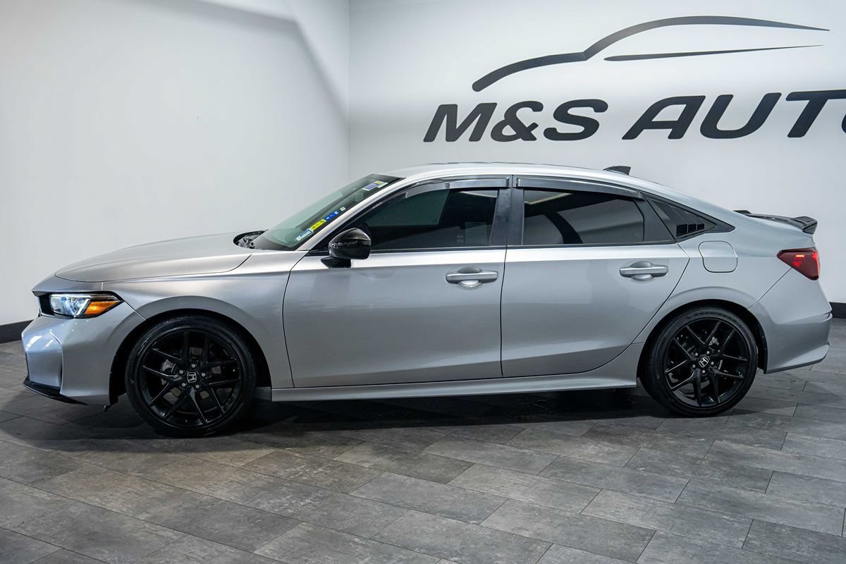 Used 2026 Honda Civic Sport image 3