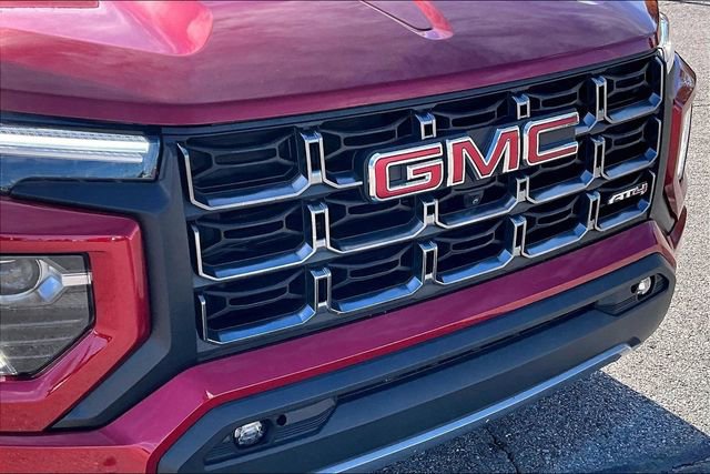 Used 2023 GMC Canyon AT4 w/ AT4 Premium Package image 29