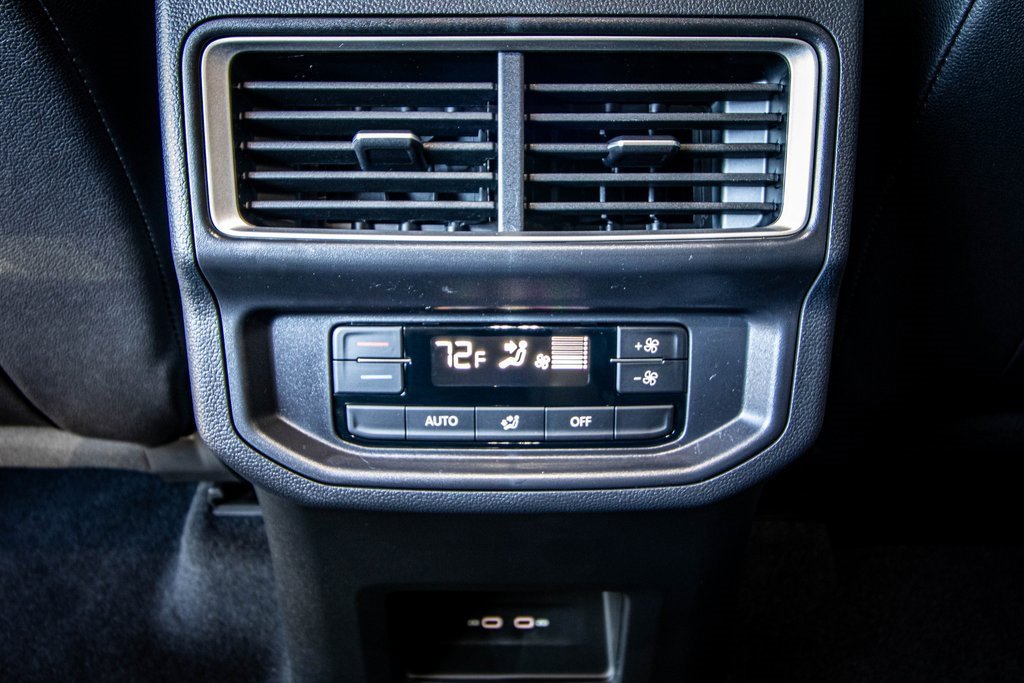 New 2026 Volkswagen Atlas SE image 45