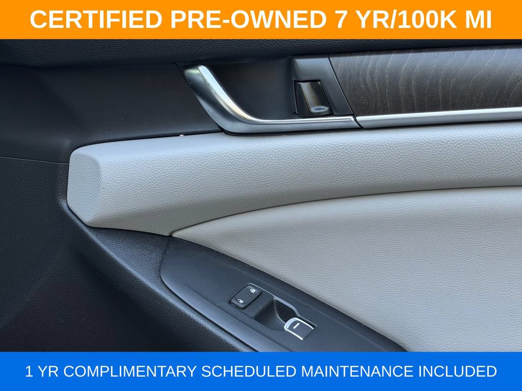Used 2018 Honda Accord EX image 12