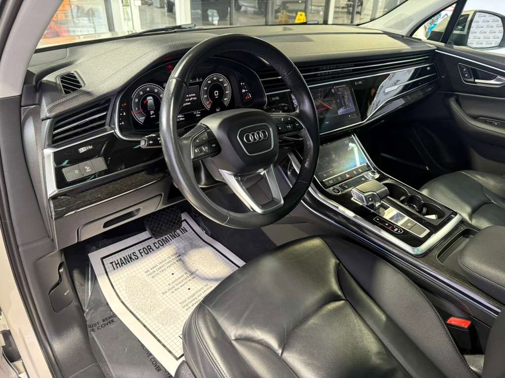 Used 2024 Audi Q7 Premium Plus image 34