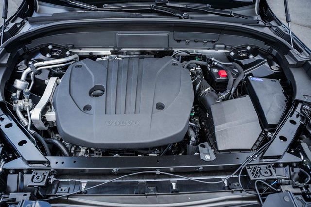 New 2026 Volvo XC60 B5 Plus w/ Protection Package Premier image 20