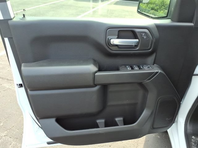 New 2026 Chevrolet Silverado 1500 Custom w/ Turbomax Blackout Package AWD/4WD image 11