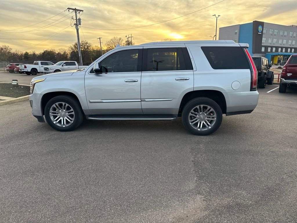 Used 2019 Cadillac Escalade 4WD image 4